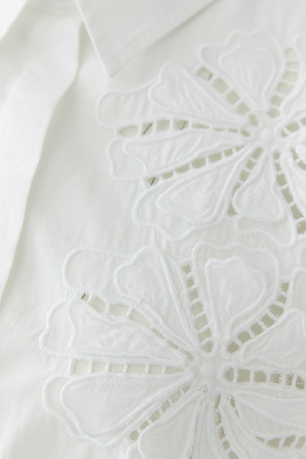 Oui 97230 White Cotton Flower Shirt