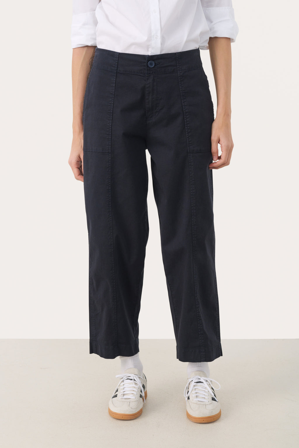 Part Two Netta Navy Trousers – Relaxed Cropped Cotton Trousers