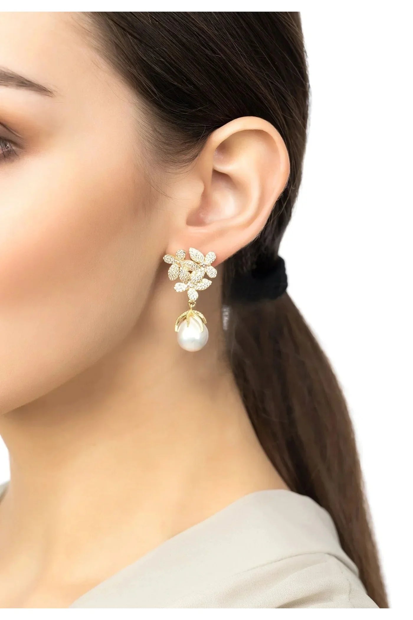 Latelita Iris Flower & Pearl Dangle Earrings Rosegold